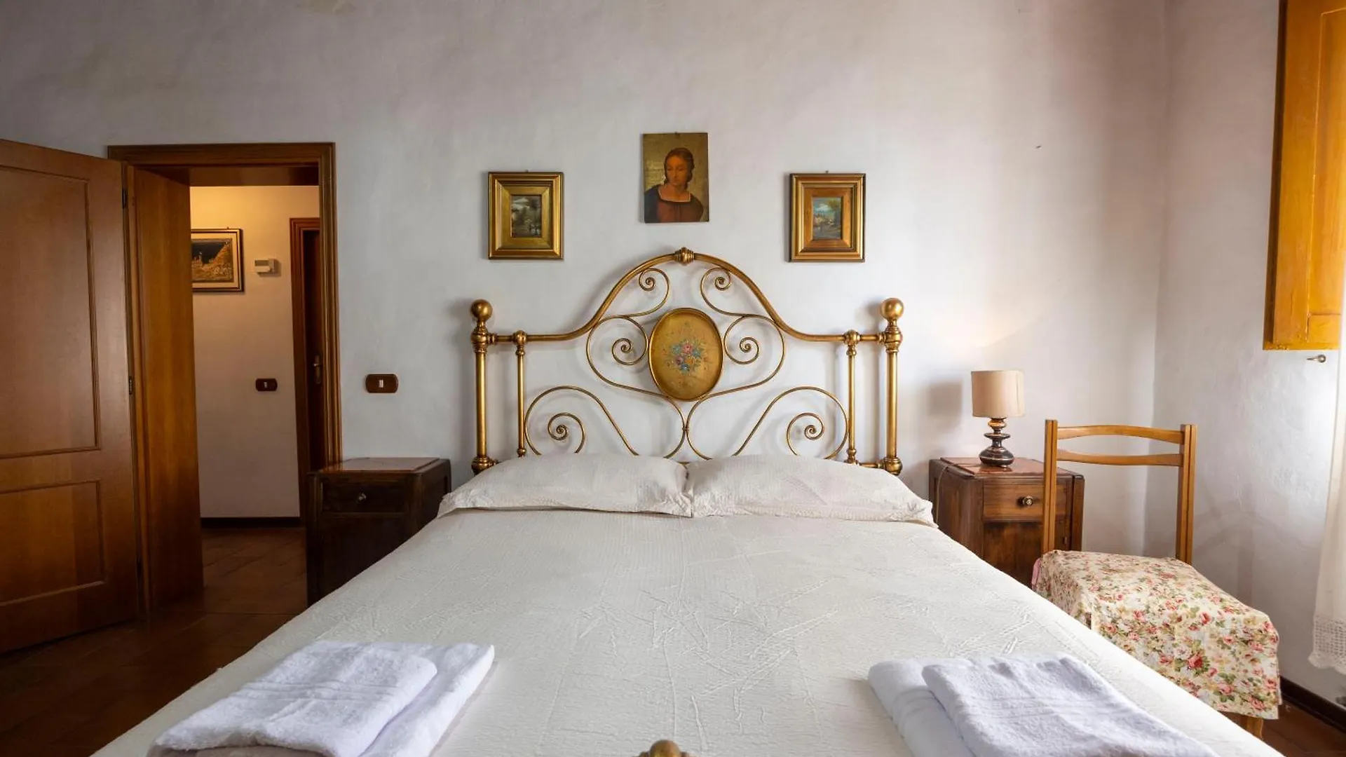 Tipica Casa Nelle Crete Senesi Apartment Monteroni d'Arbia Italy